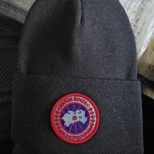 Canada Goose Black Beanie